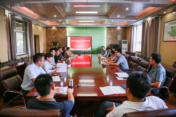 201908【情系大涼山——我校為赴川支教教師舉行歡送會(huì) 】2000k 阜陽日報(bào) 阜陽發(fā)布 特約攝影 凡偉 18844908911.jpg