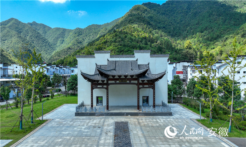 新火村村景。人民網(wǎng)記者 陶濤攝